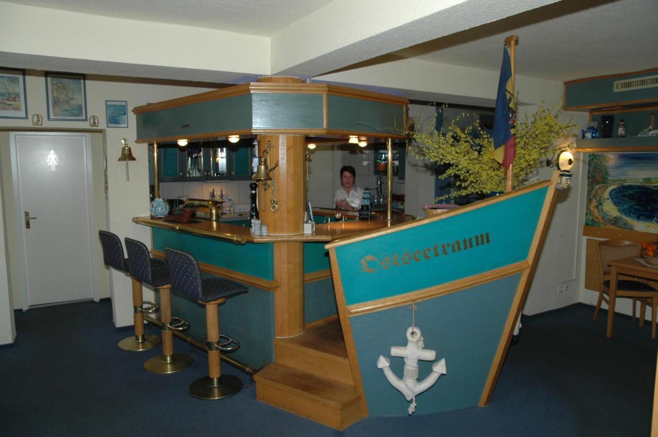 Landhotel Ostseetraum & Fewo Rostock Luaran gambar
