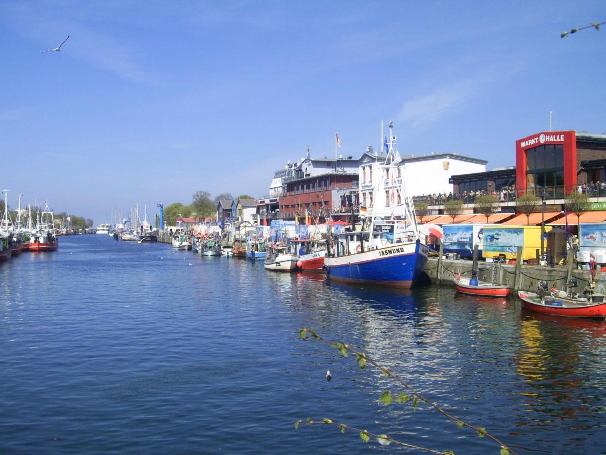 Landhotel Ostseetraum & Fewo Rostock Luaran gambar